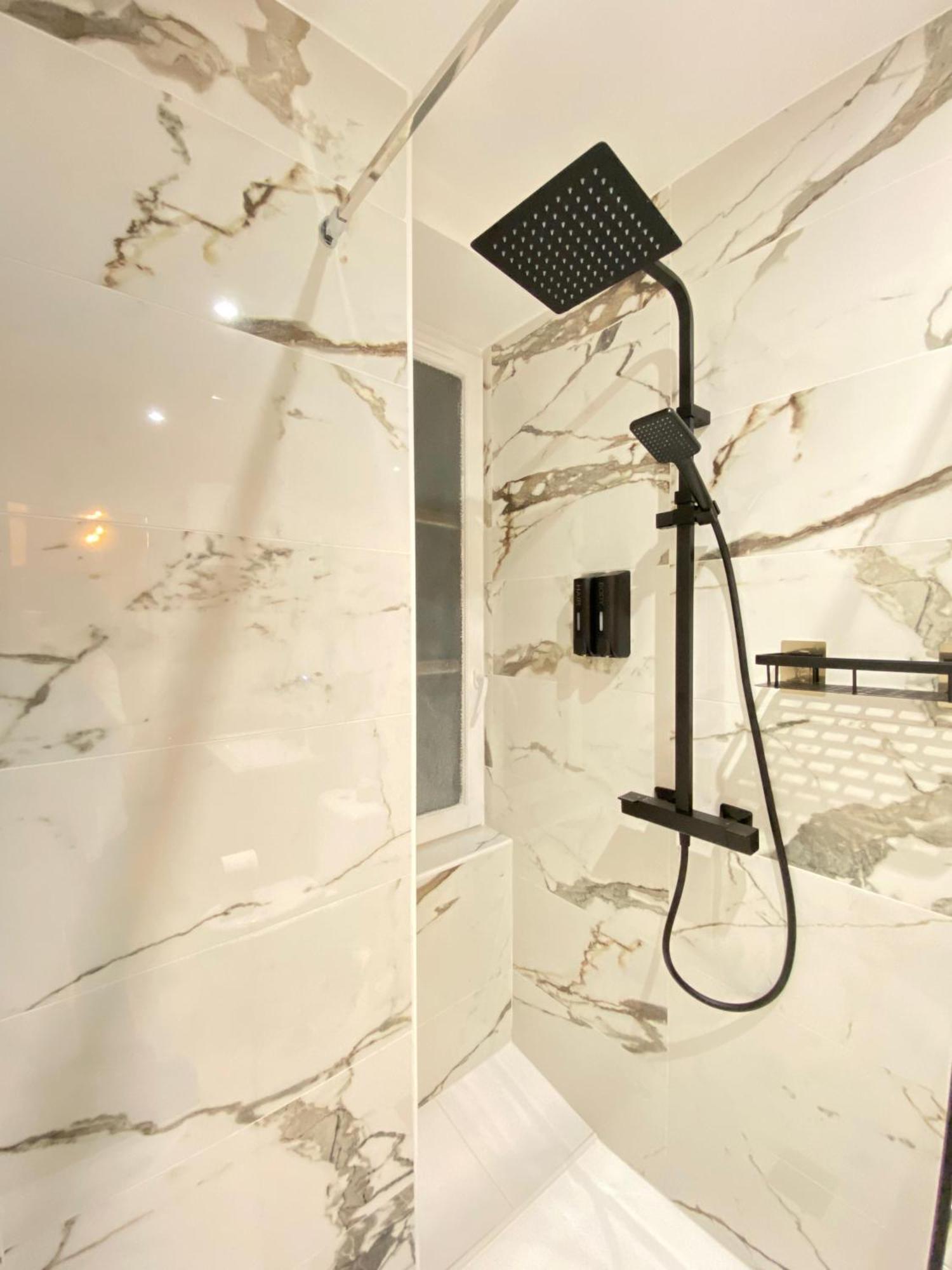 Charmant T1 Hypercentre Нант Экстерьер фото